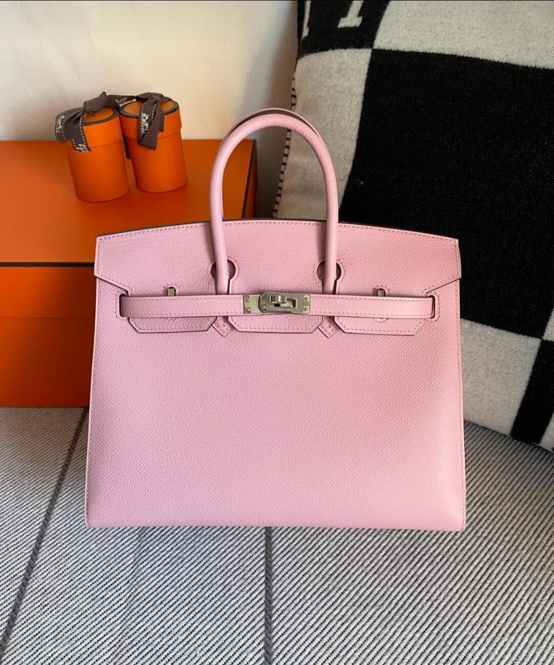 Birkin Rose: رمز الأناقة الراقية
